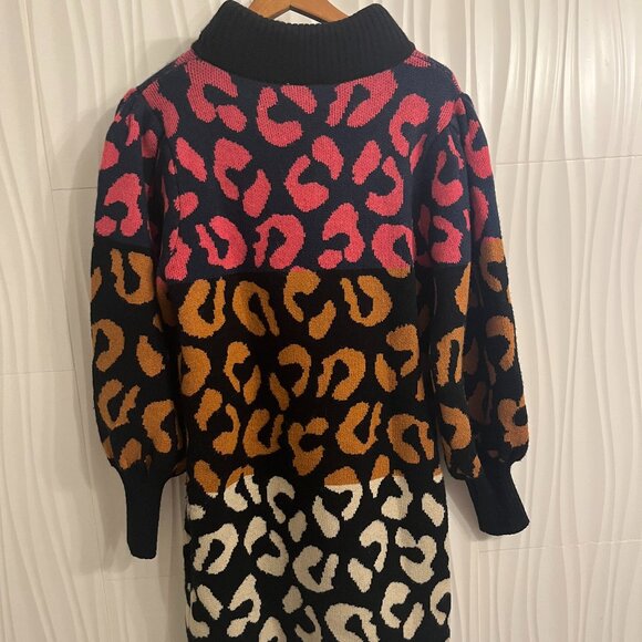 Farm Rio Mixed Leopards Sweater Dress - Sz S - Picture 2 of 5